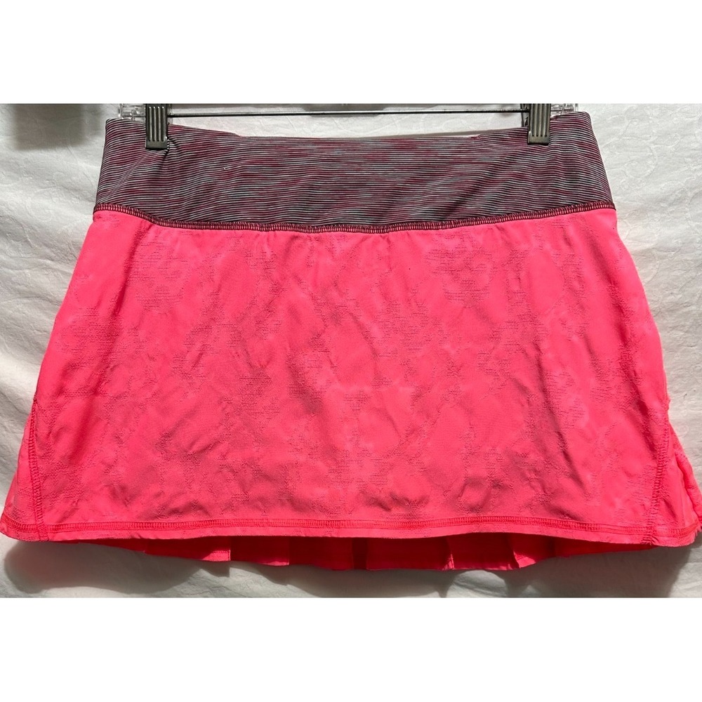 Lululemon Size 6 Coral Pink Pleated Pace Setter Athletic Mini Skirt